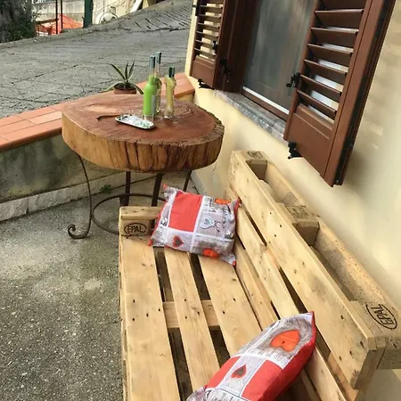 Casa Vacanza L'uliveto Holiday home